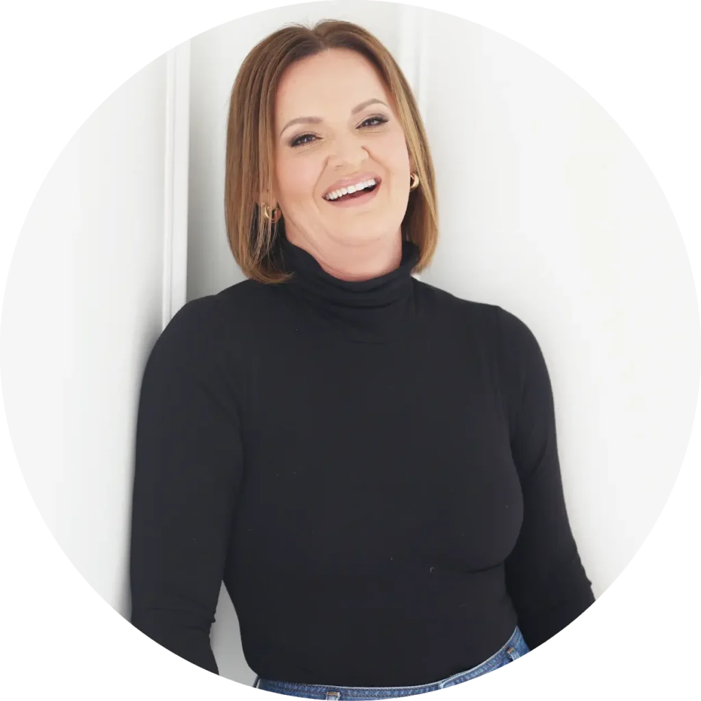 Amy Gleaves headshot